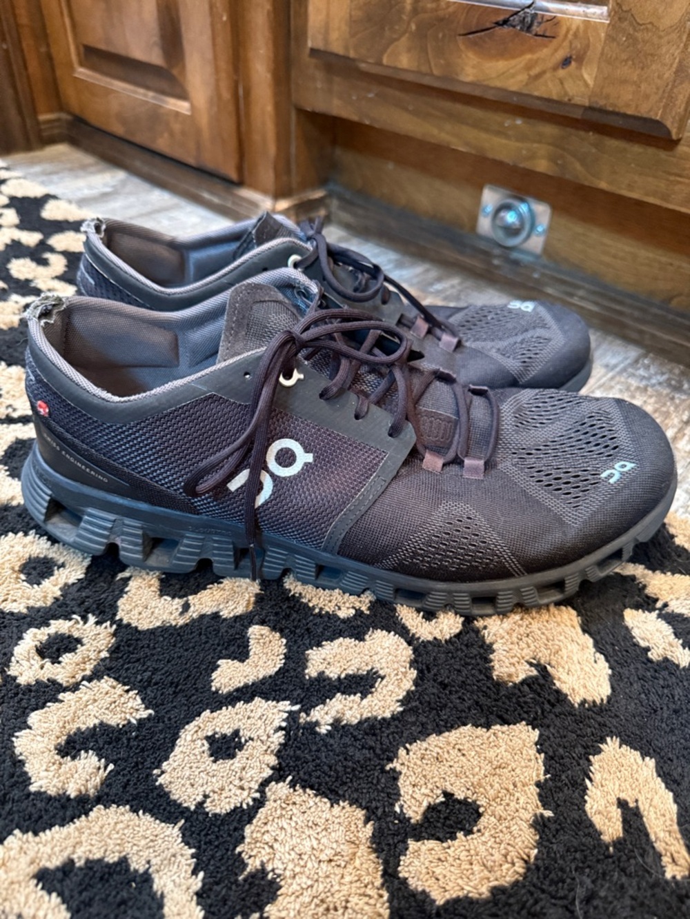 On Running Men’s Athletic Shoes - Black